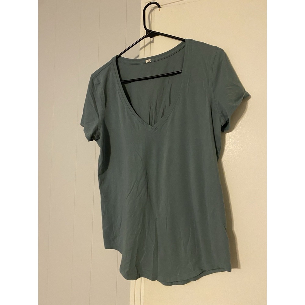 Lululemon Women's Shirt Sz 8 Mystic Sage Blue Short Sleeve V-neck Love Tee Soft